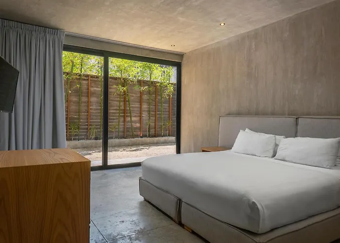 The 44, Fabulous For 19 Guests In Pousada *